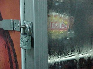 a11.jpg (15868 bytes)