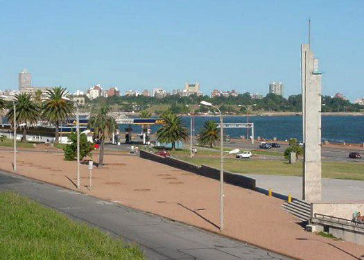 Rambla esquina Ejido