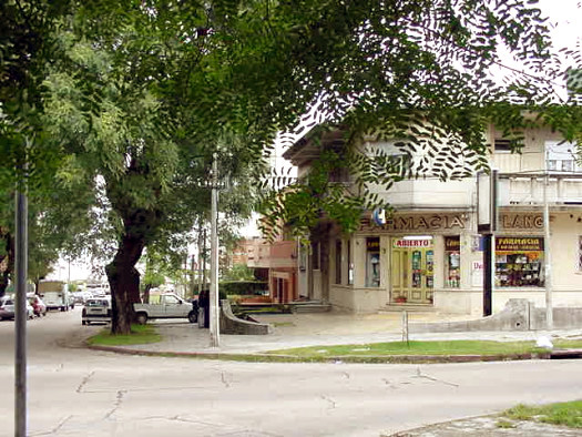 Yaco esquina Almer�a