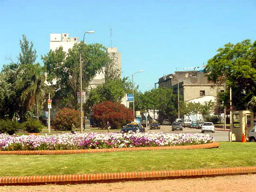 Av. Fern�ndez Crespo