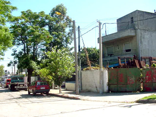 Felipe Sanguinetti esquina Juan F. Mart�nez