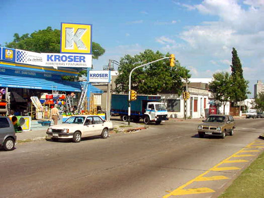 Jos� Batlle y Ordo�ez esquina Canstatt