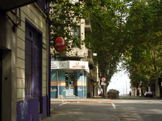 Convenci�n esquina Maldonado