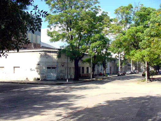 E. Compte y Riqu� esquina Marmaraj�