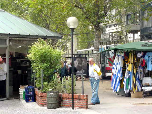 R�o Negro entre 18 de Julio y Colonia