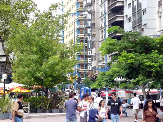 18 de Julio y R�o Negro