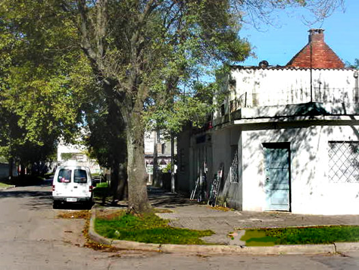 P. Pi�eyr�a esquina Gronardo