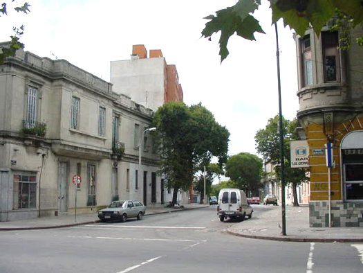 Marmaraj� esquina Agraciada